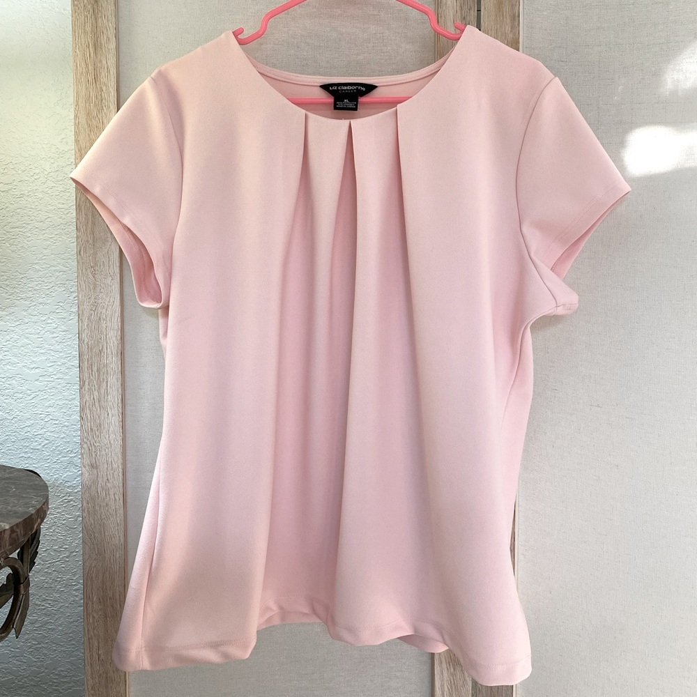 Liz Claiborne Crewneck Short Sleeve Blouses